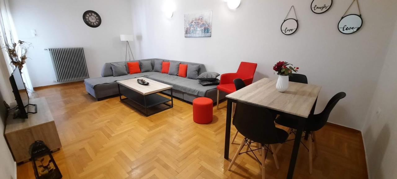 Cosy Apartment In The Heart Of The City Kalamáta Kültér fotó